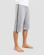 Shorts med lynlås i begge sider, i bomuld, fås i mørkeblå, sort og grå.