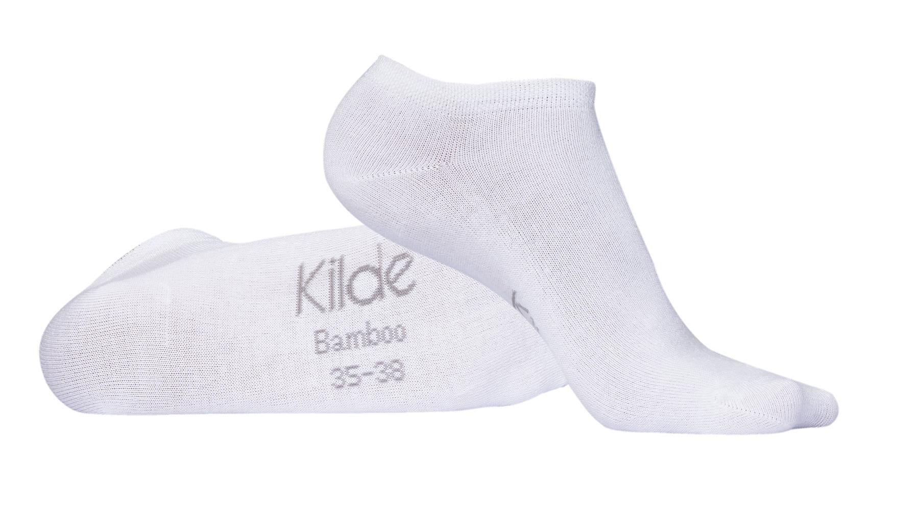 Kilde Diabetes og Comfort bambus ankelstrømper, bløde og åndbare, fås i sort og hvid.
